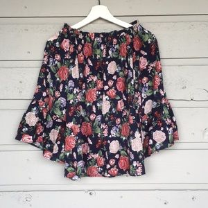 NWT BOHO/PEASANT BLOUSE BELL FLARE SLEEVES RUCHED ELASTIC NECKLINE FLORAL FLARE